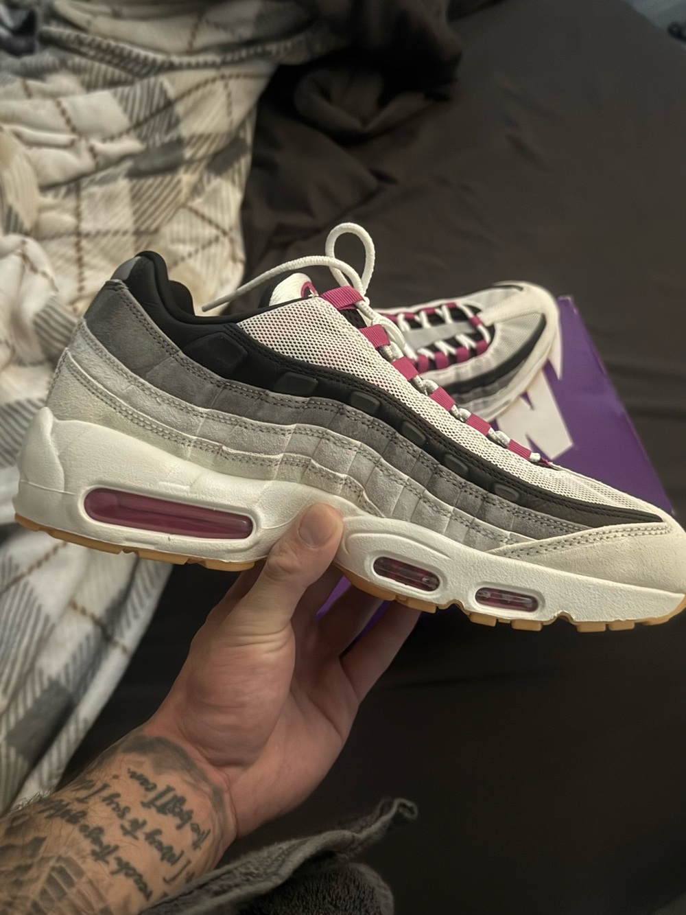 Nike Men’s White, Gray & Pink Air Max 95 Sneakers